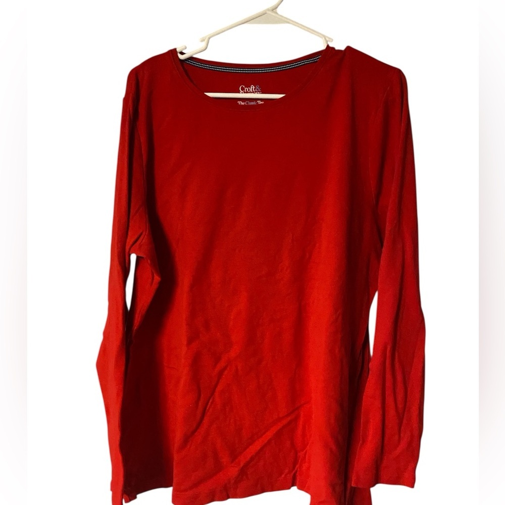 Croft & Barrow Vibrant Red Long Sleeve Tee